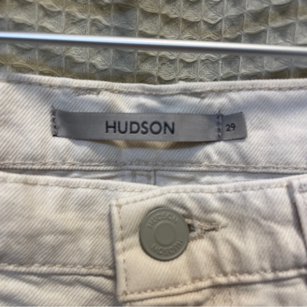 HUDSON Women's Freya Low-Rise Skater Short Size 29 - Picture 4 of 9